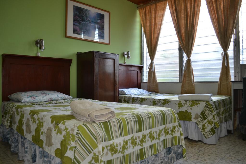 סאן סלבדור Hotel Oasis חדר תמונה