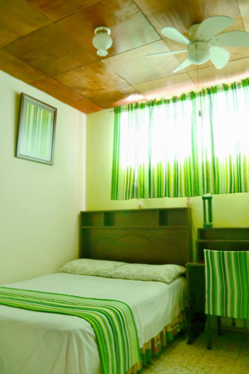 סאן סלבדור Hotel Oasis מראה חיצוני תמונה